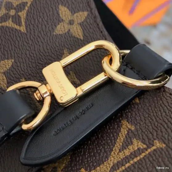LOUIS NÉONOÉ VUITTON 0702